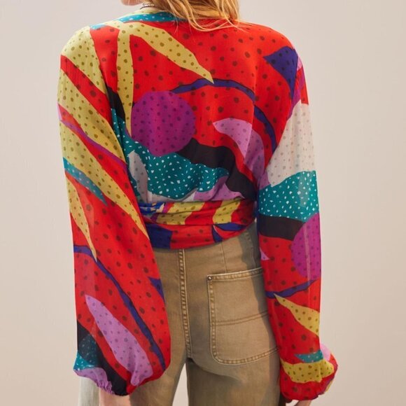 Conditions Apply Sleek Wrap Blouse size M NWT - Picture 3 of 9